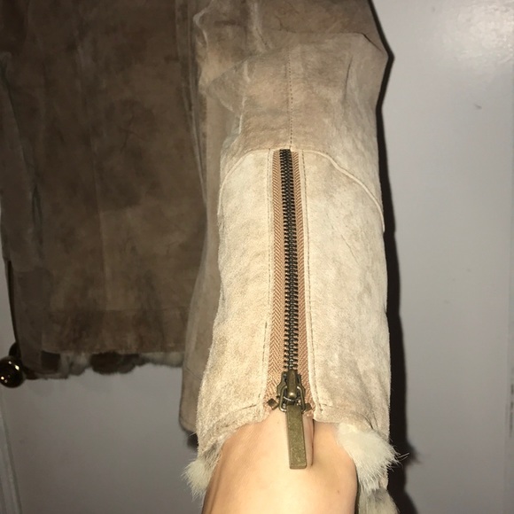 Jacket - Picture 5 of 6